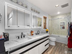 7600 Highland Park Way SW, Seattle WA 98106