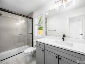 9 160th Place SE, Bothell WA 98012