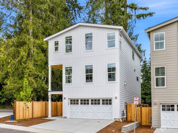 9 160th Place SE, Bothell WA 98012