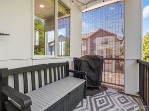 14715 Admiralty Way B1, Lynnwood WA 98087
