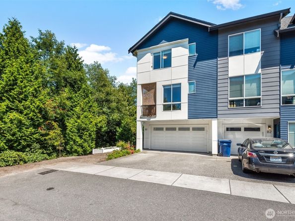 14715 Admiralty Way B1, Lynnwood WA 98087