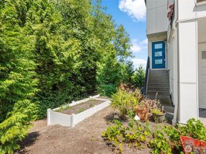 14715 Admiralty Way B1, Lynnwood WA 98087