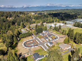 5052 NW Cedarside Loop, Silverdale WA 98383