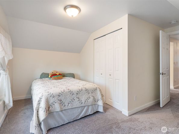 5026 Chico Way NW, Bremerton WA 98312