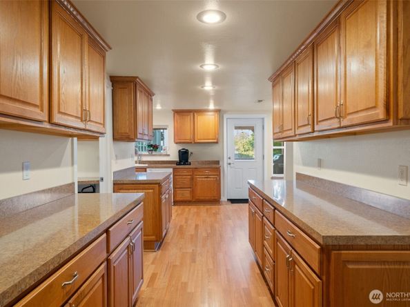 5026 Chico Way NW, Bremerton WA 98312