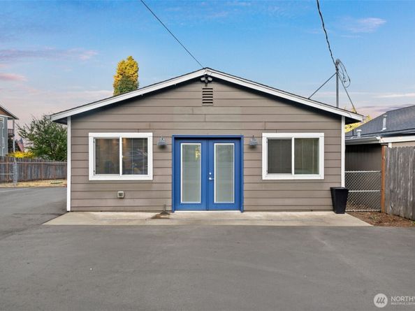 5026 Chico Way NW, Bremerton WA 98312
