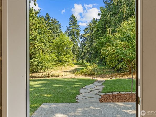 22528 94th Avenue S, Kent WA 98031