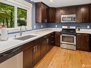 22528 94th Avenue S, Kent WA 98031