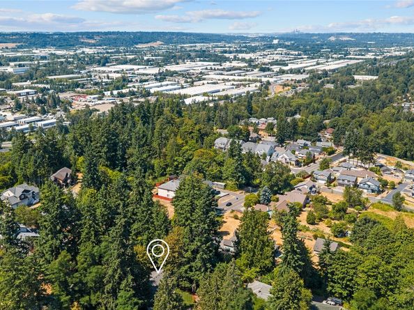 22528 94th Avenue S, Kent WA 98031