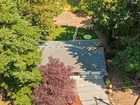 22528 94th Avenue S, Kent WA 98031