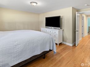 22528 94th Avenue S, Kent WA 98031