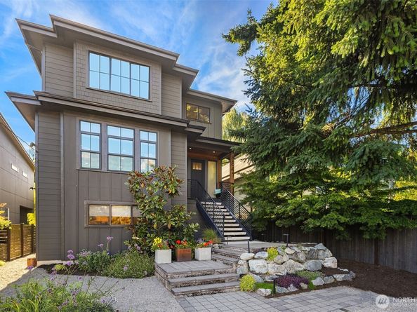 8841 Dibble Avenue NW, Seattle WA 98117