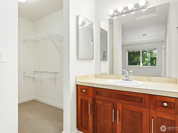 3908 243rd Place SE Q303, Bothell WA 98021