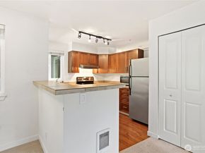 3908 243rd Place SE Q303, Bothell WA 98021