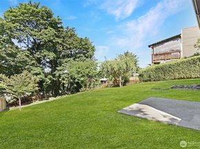 1521 Lake Avenue S, Renton WA 98055