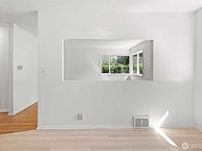 1521 Lake Avenue S, Renton WA 98055