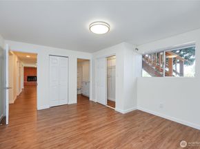 1802 NE Windermere Drive, Bremerton WA 98310