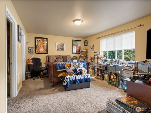 2315 SE Kelby Circle, Port Orchard WA 98366