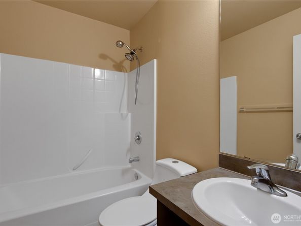 2315 SE Kelby Circle, Port Orchard WA 98366