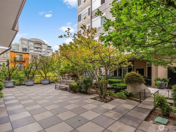 2801 1st Avenue 807, Seattle WA 98121
