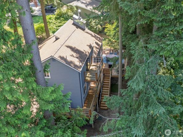 19833 95th Ave NE, Bothell WA 98011