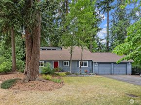 19833 95th Ave NE, Bothell WA 98011
