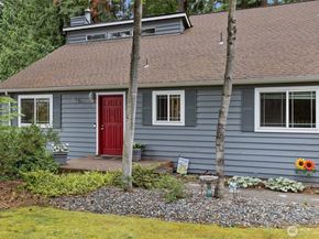 19833 95th Ave NE, Bothell WA 98011