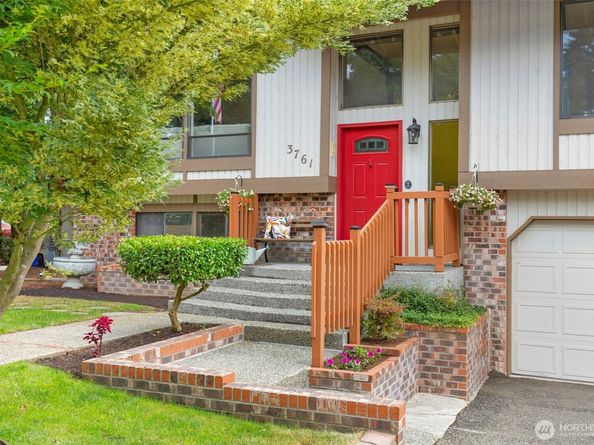 3761 NW Highland Court, Silverdale WA 98383
