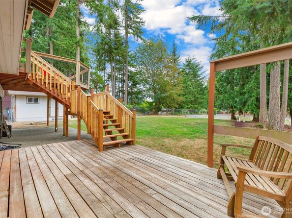 3761 NW Highland Court, Silverdale WA 98383