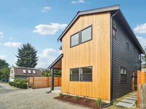 8227 Latona Avenue NE, Seattle WA 98115