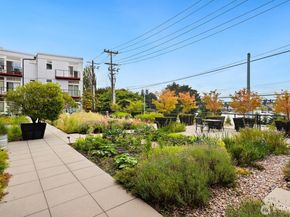 2960 Eastlake Avenue E 313, Seattle WA 98102