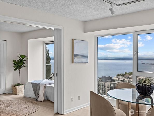 121 Vine Street 2405, Seattle WA 98121