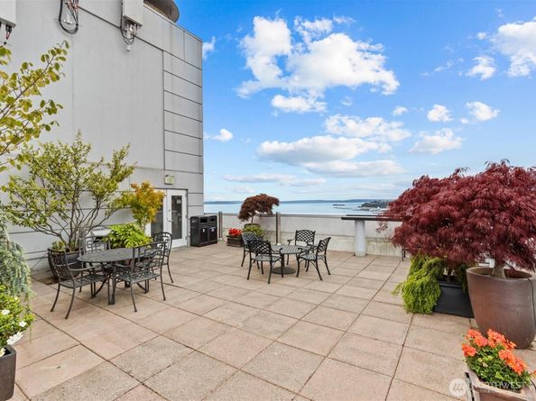 121 Vine Street 2405, Seattle WA 98121