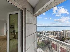 121 Vine Street 2405, Seattle WA 98121
