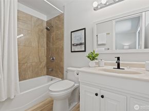 13726 SE 24th Street, Bellevue WA 98005
