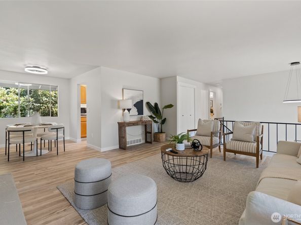 13726 SE 24th Street, Bellevue WA 98005