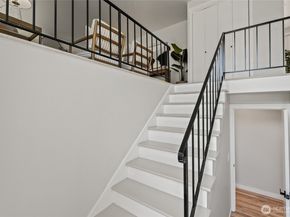 13726 SE 24th Street, Bellevue WA 98005