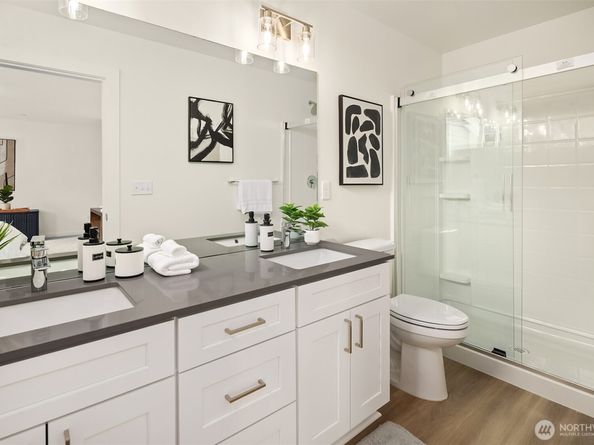 1510 Hollow Dale Place D, Everett WA 98204