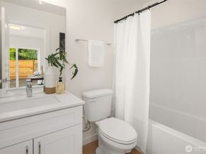 1510 Hollow Dale Place D, Everett WA 98204