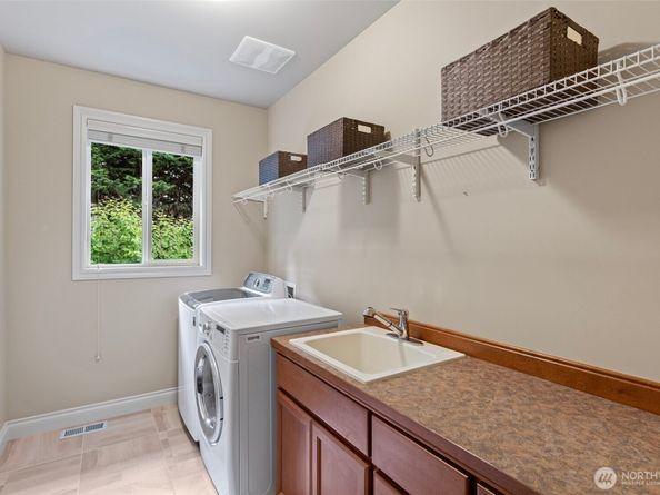 4569 162nd Lane SE, Bellevue WA 98006
