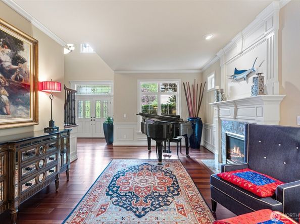 4569 162nd Lane SE, Bellevue WA 98006