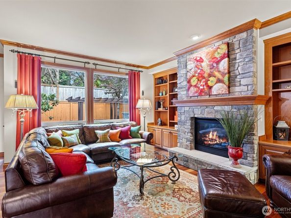 4569 162nd Lane SE, Bellevue WA 98006