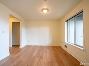 1550 Eastlake Avenue E 201, Seattle WA 98102