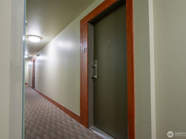 1550 Eastlake Avenue E 201, Seattle WA 98102