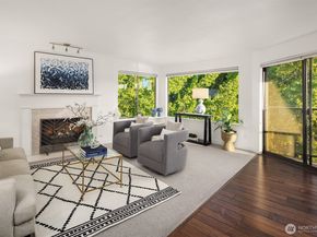 7850 E Green Lake Drive N 301, Seattle WA 98103