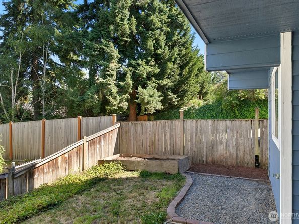 212 27th Avenue E, Seattle WA 98112