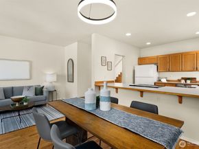 212 27th Avenue E, Seattle WA 98112