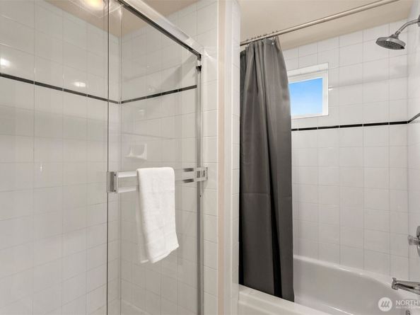 212 27th Avenue E, Seattle WA 98112