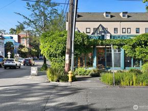 212 27th Avenue E, Seattle WA 98112