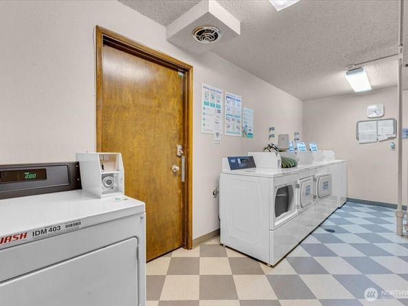 654 W Olympic Place 101, Seattle WA 98119